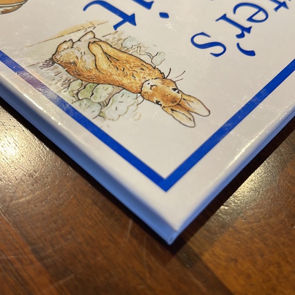 NEVER USED PETER RABBIT "A LIFT-THE-FLAP REBUS BOOK" BY BEATRIX POTTER - Picture 7 of 11